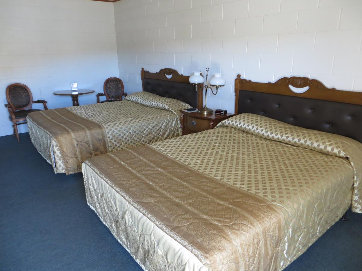 Alamo Inn - thumb 2