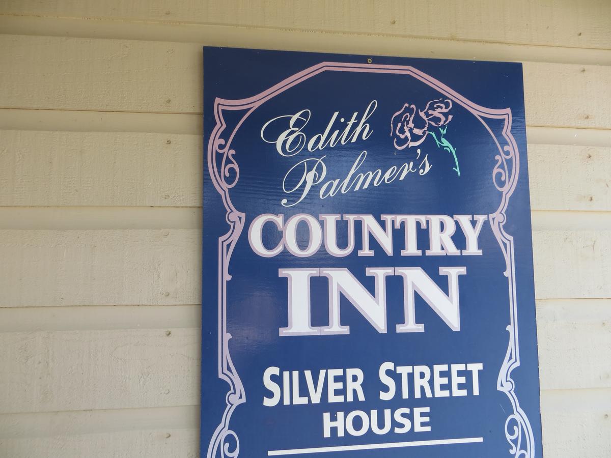 Edith Palmer's Country Inn, Historical Bed & Breakfast - thumb 2