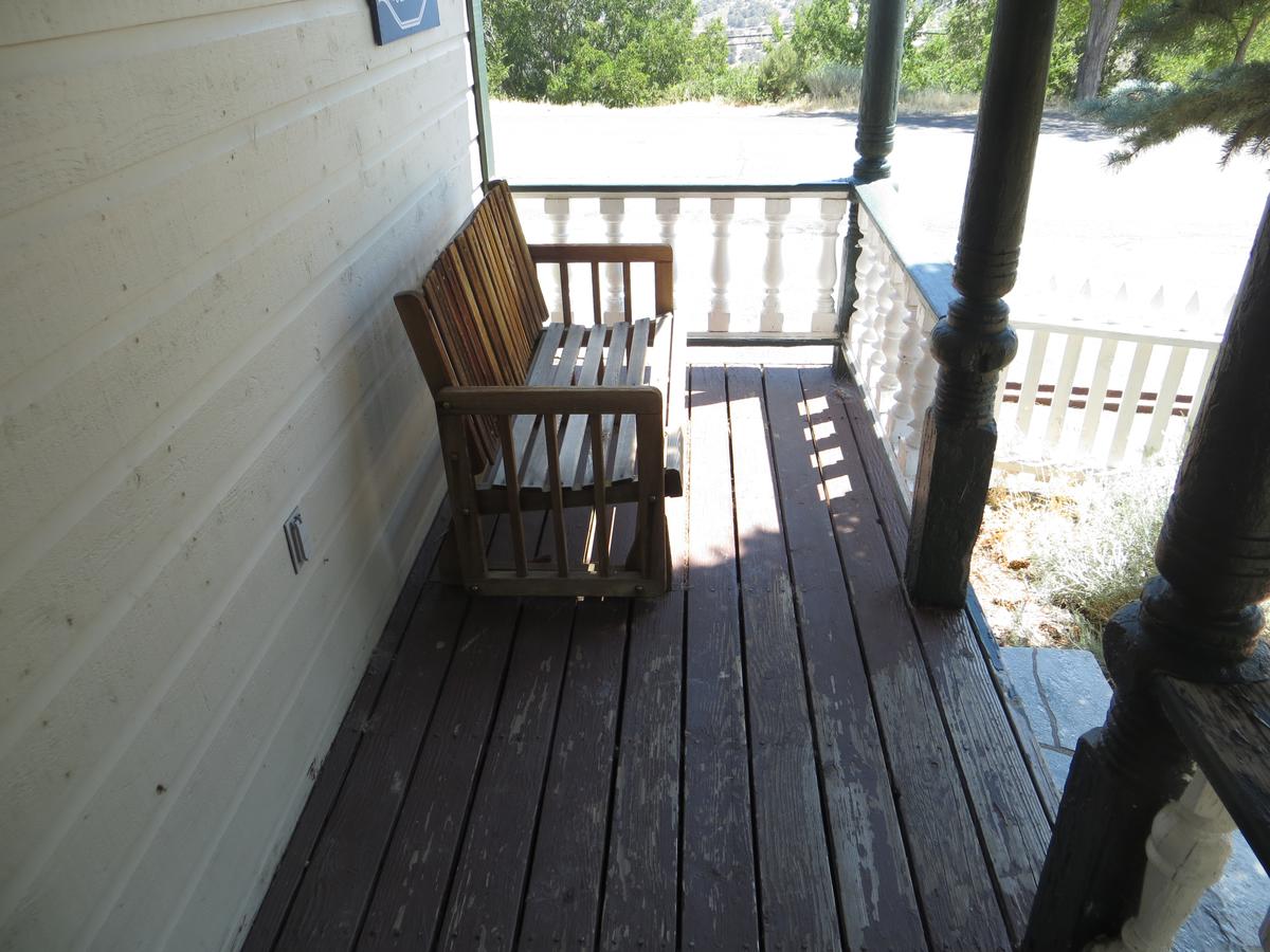 Edith Palmer's Country Inn, Historical Bed & Breakfast - thumb 9