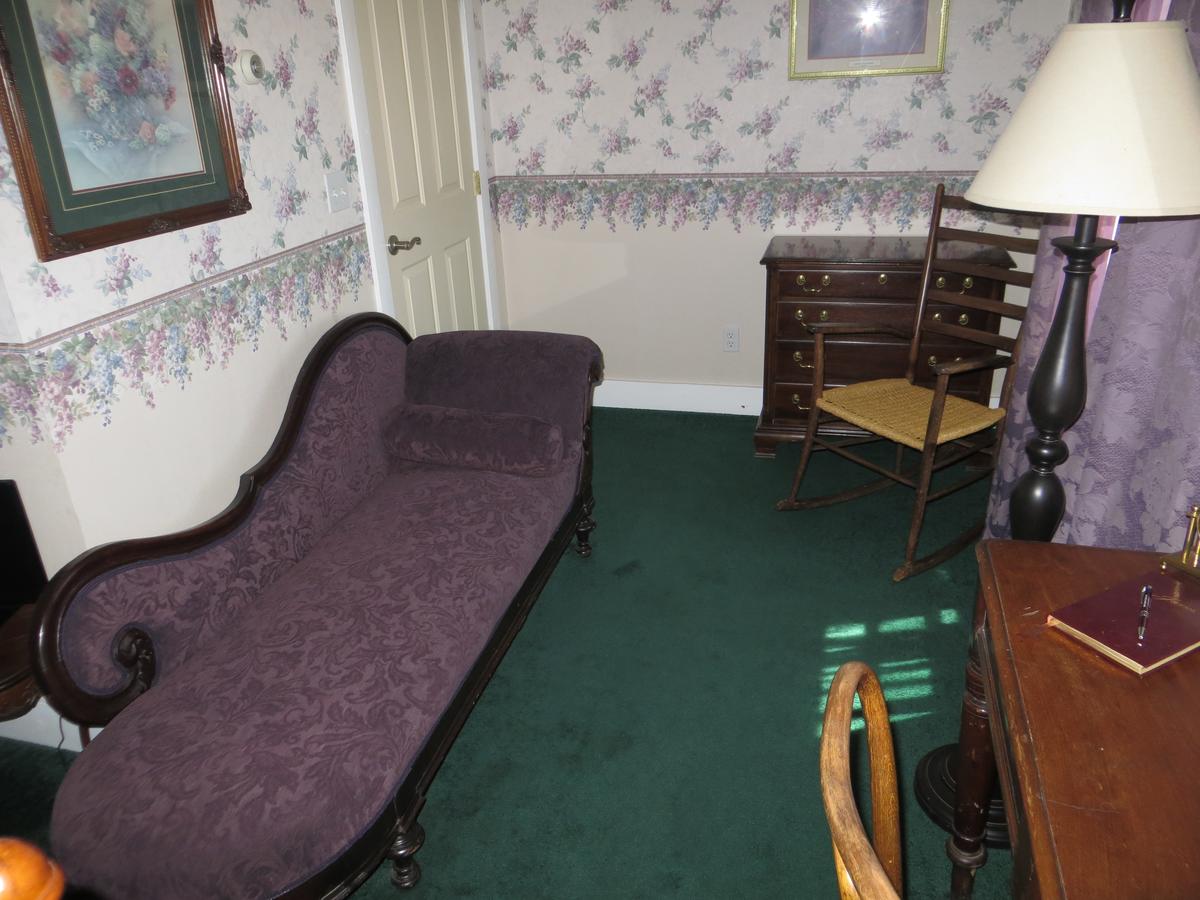 Edith Palmer's Country Inn, Historical Bed & Breakfast - thumb 19