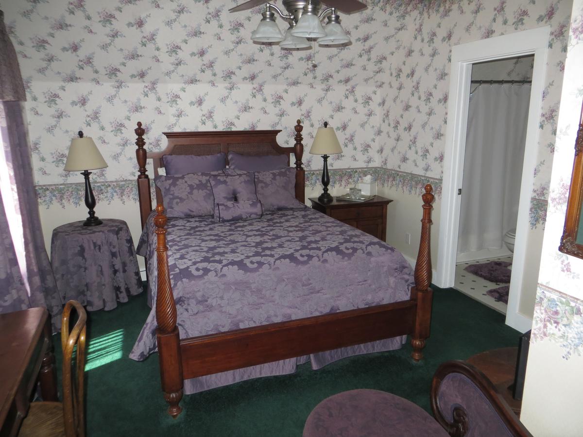 Edith Palmer's Country Inn, Historical Bed & Breakfast - thumb 18