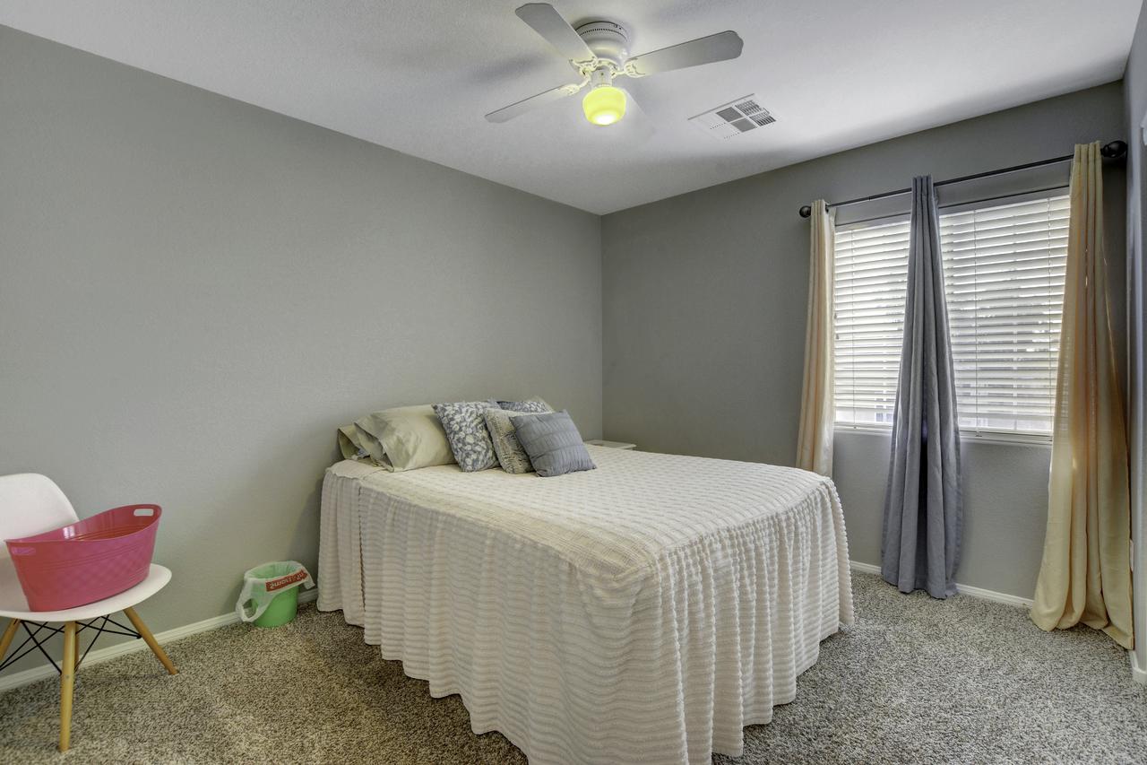 YVR Open Door - thumb 8