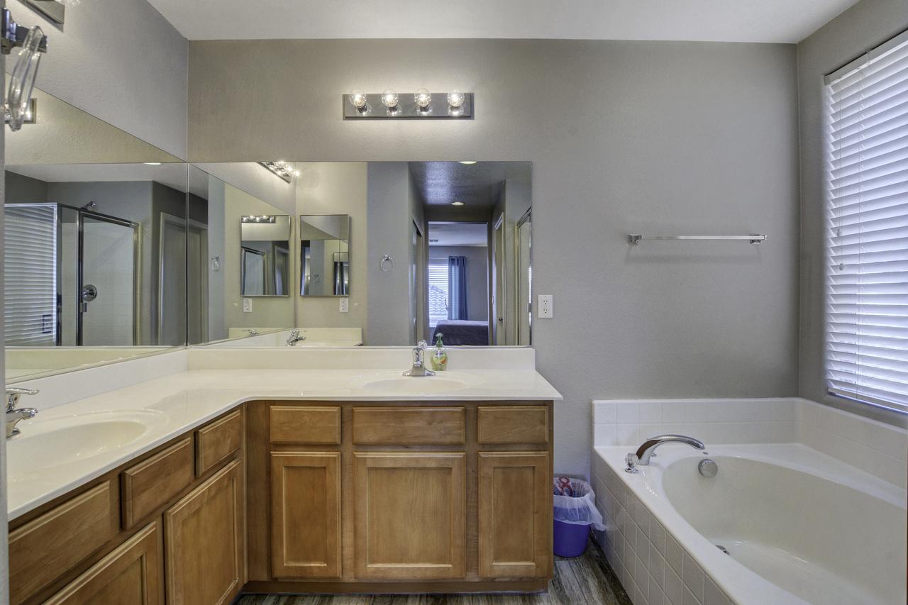 YVR Open Door - thumb 23