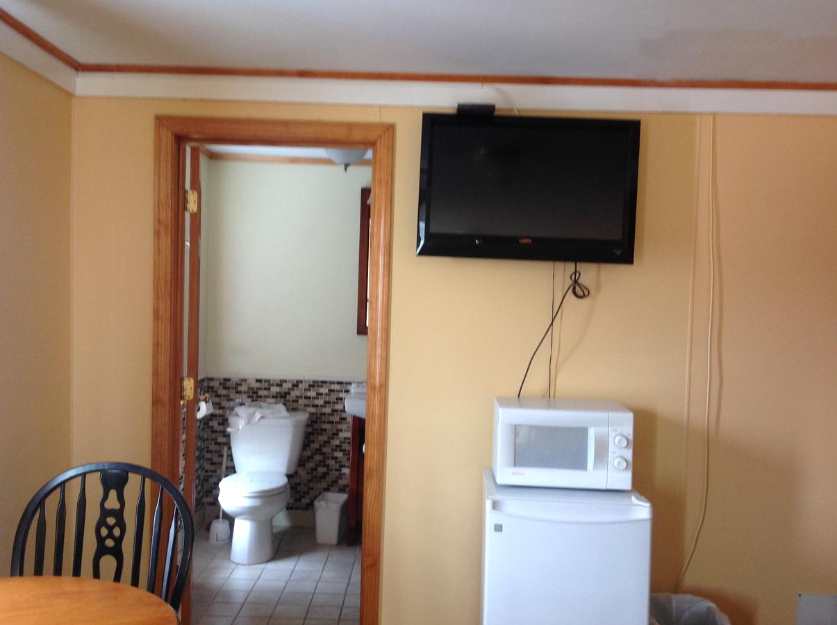 The Moulton Hotel - thumb 35