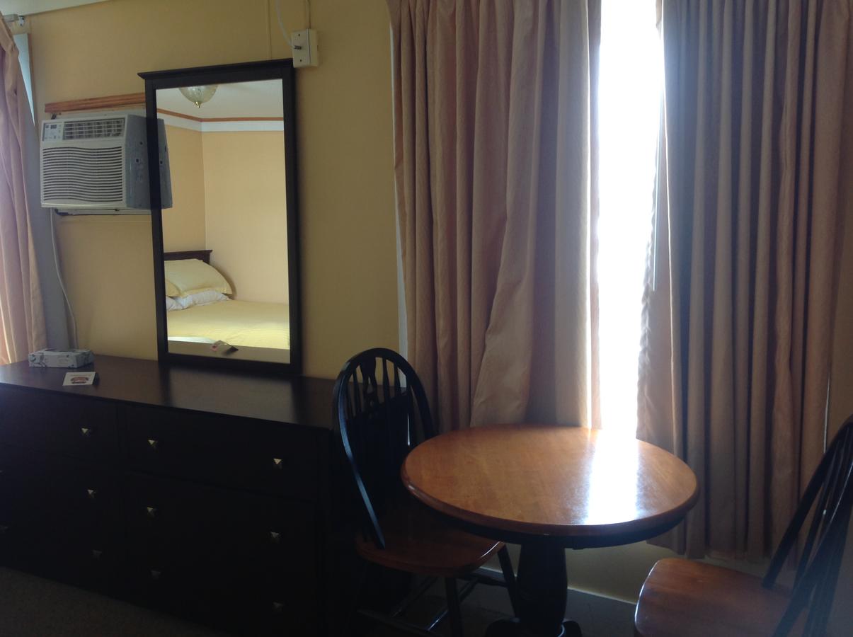 The Moulton Hotel - thumb 34