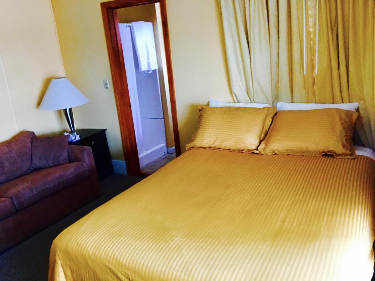 The Moulton Hotel - thumb 5