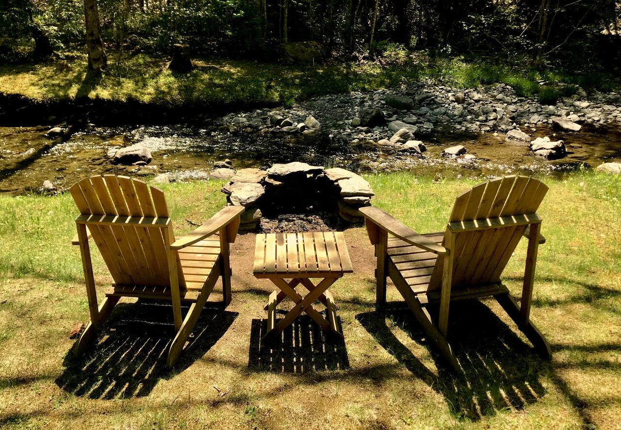 Rustic Log Cabins - thumb 12