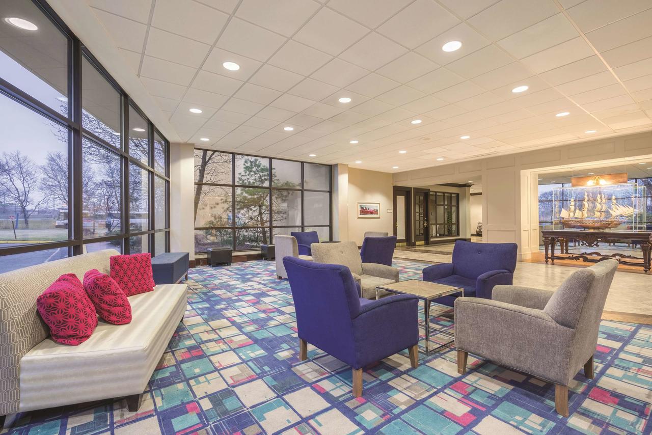 La Quinta By Wyndham Secaucus Meadowlands - thumb 11