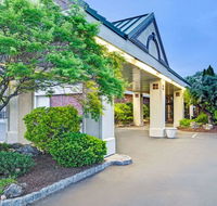 Ramada by Wyndham Wayne Fairfield Area - Accommodation Los Angeles