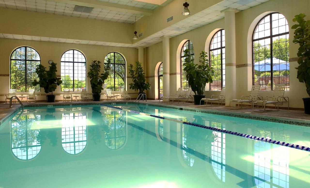 Sheraton Parsippany Hotel - thumb 12