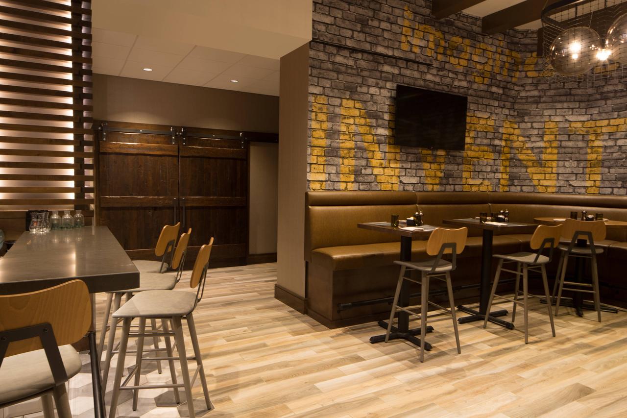 Sheraton Parsippany Hotel - thumb 39