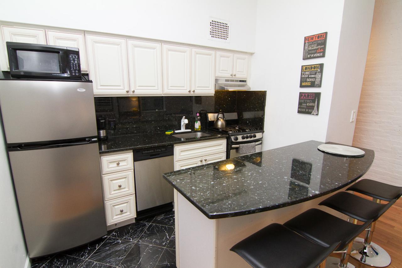 Charming Hoboken, NJ Apartments Near Manhattan - thumb 3