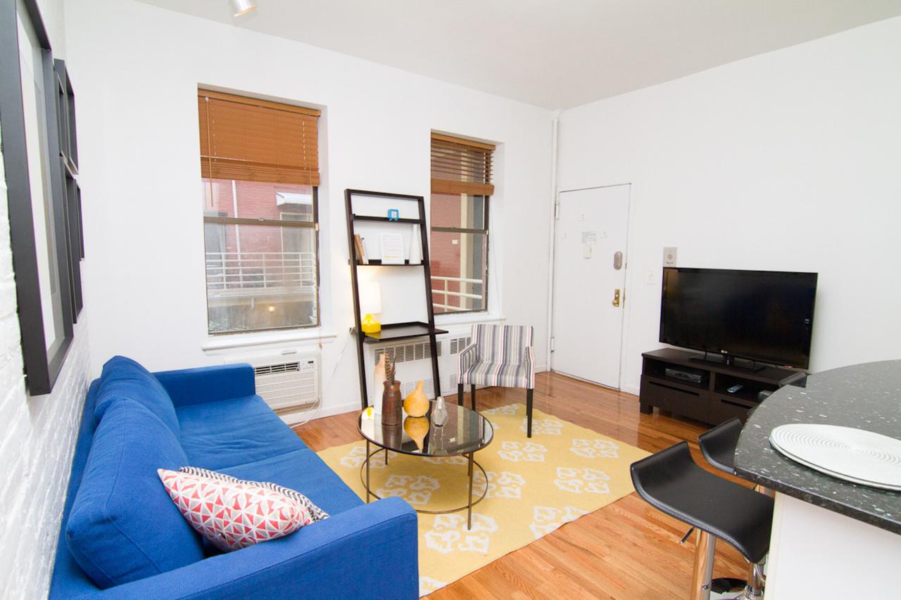Charming Hoboken, NJ Apartments Near Manhattan - thumb 6