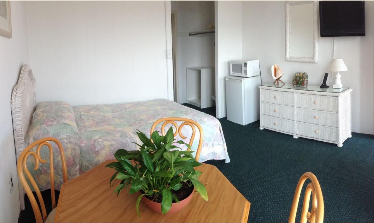 Gold Crest Motel - thumb 38