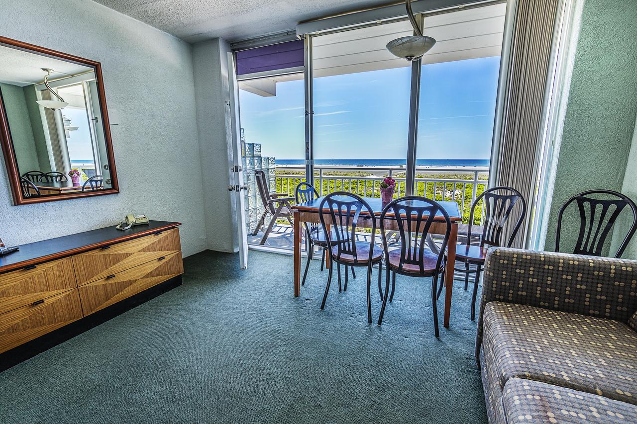 Crusader Oceanfront Resort - thumb 5