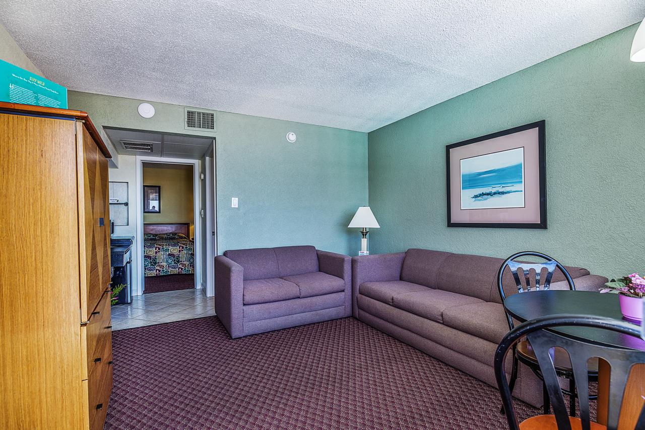 Crusader Oceanfront Resort - thumb 19