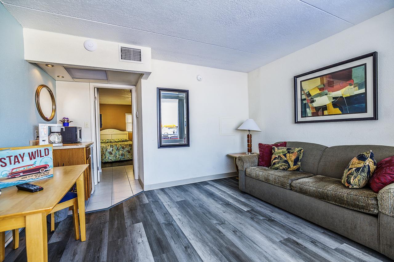 Crusader Oceanfront Resort - thumb 23