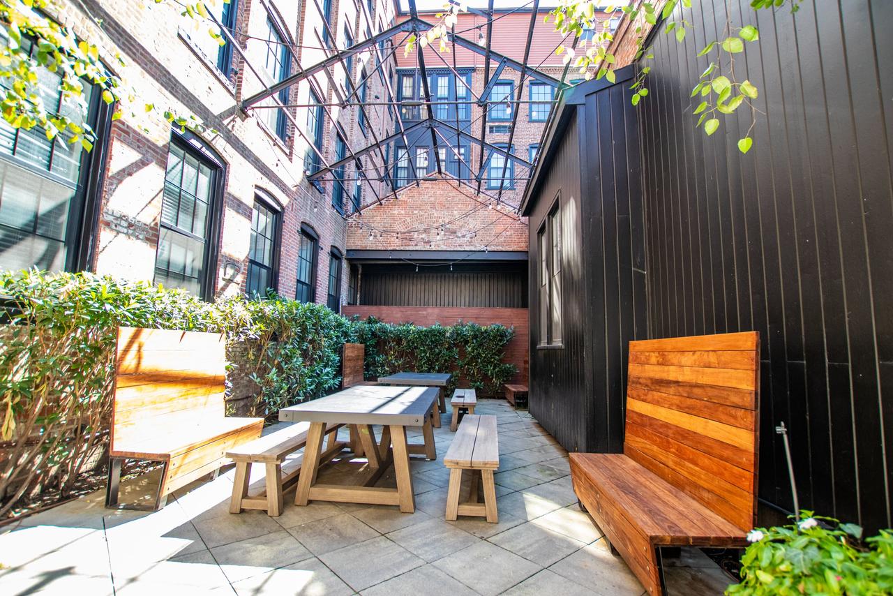 Modern 2 BR Duplex With Easy Access To Manhattan - thumb 8