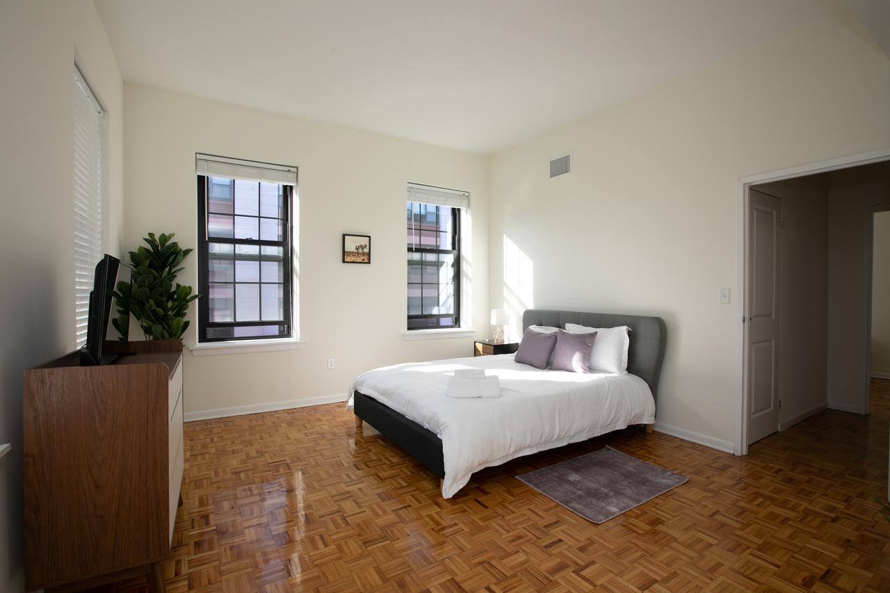 Modern 2 BR Duplex With Easy Access To Manhattan - thumb 2
