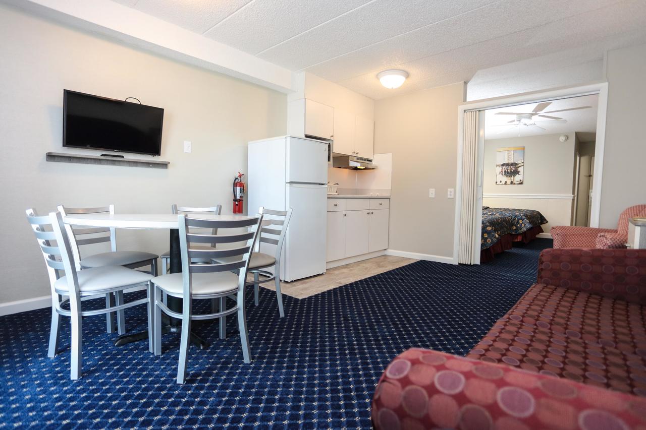 Adventurer Oceanfront Inn - thumb 7