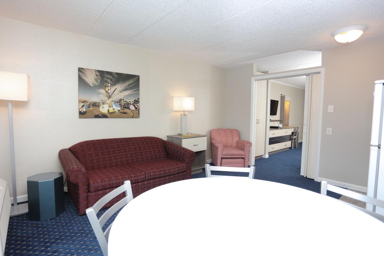 Adventurer Oceanfront Inn - thumb 13