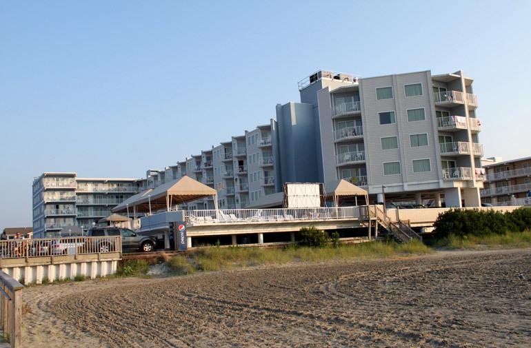 El Coronado Resort - thumb 18