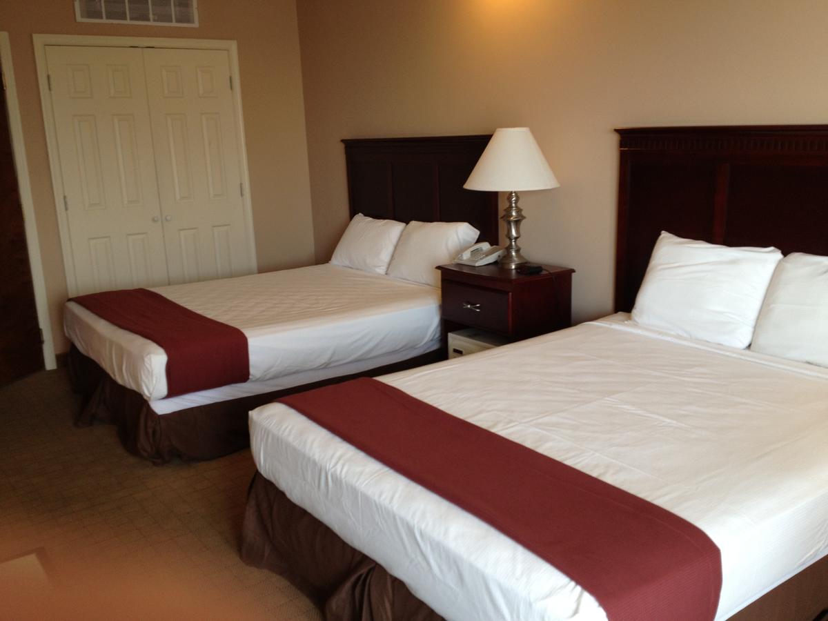 El Coronado Resort - thumb 38