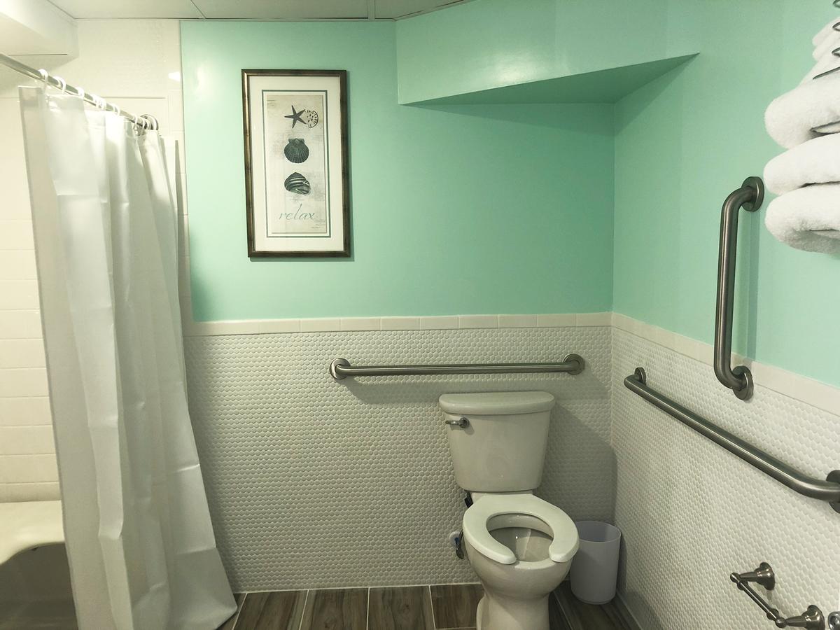 Aqua Beach Hotel - thumb 11