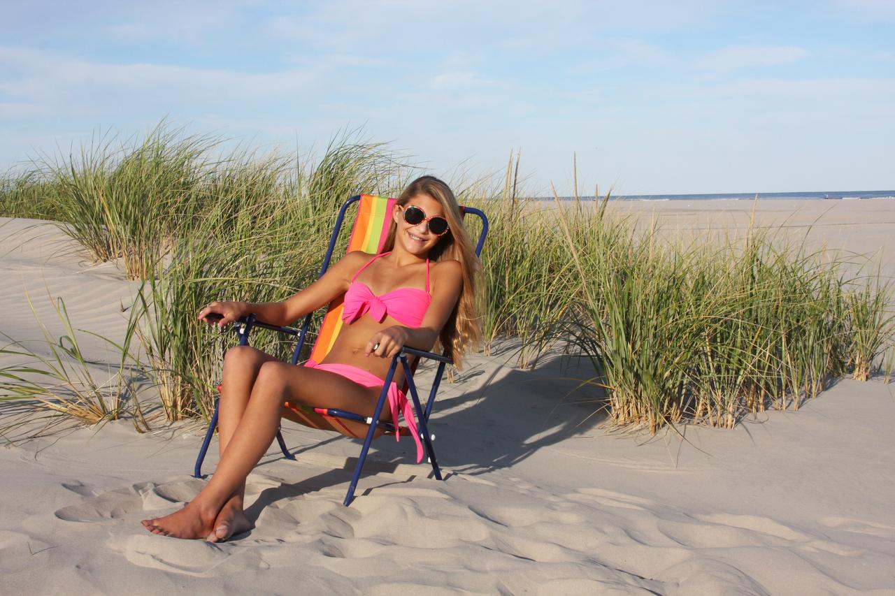 Reges Oceanfront Resort - thumb 27