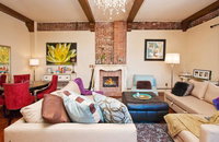 3 Bedroom 15Min to NYC Parking Balcony NYC View J-4 Accommodation Los Angeles