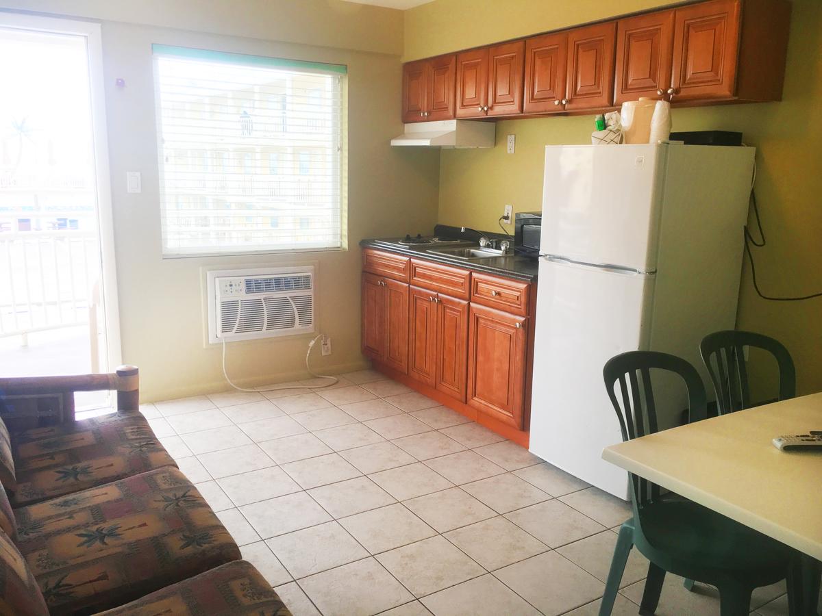 Coliseum Ocean Resort - thumb 16