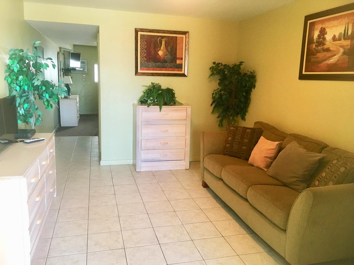 Coliseum Ocean Resort - thumb 20