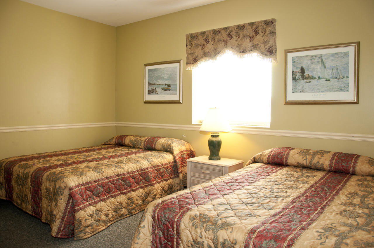 Coliseum Ocean Resort - thumb 41