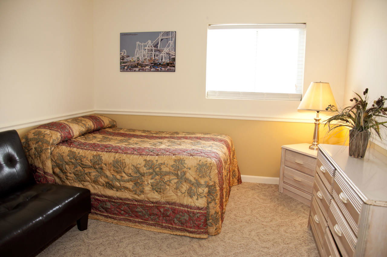 Coliseum Ocean Resort - thumb 39