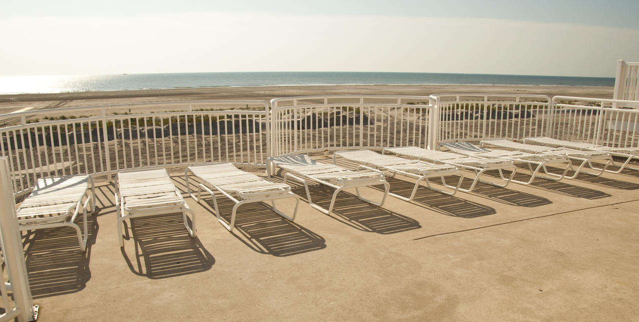 Coliseum Ocean Resort - thumb 34