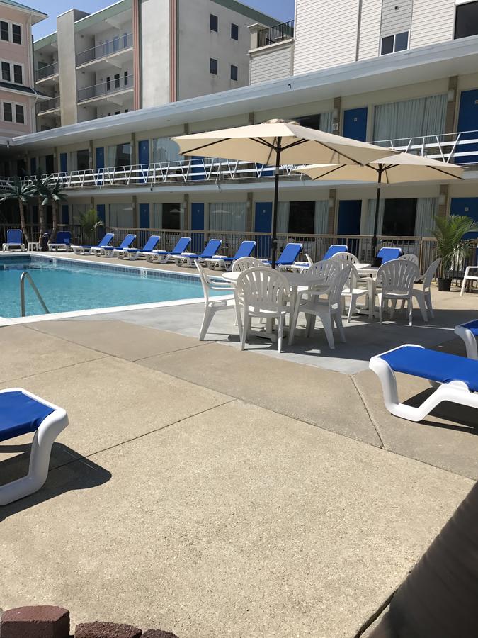 Beach Colony Motel - thumb 11