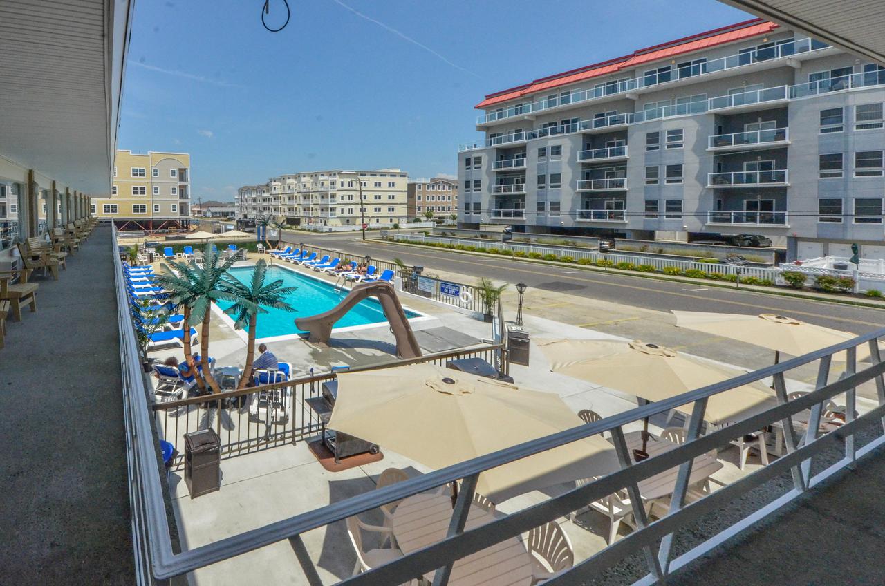 Beach Colony Motel - thumb 20