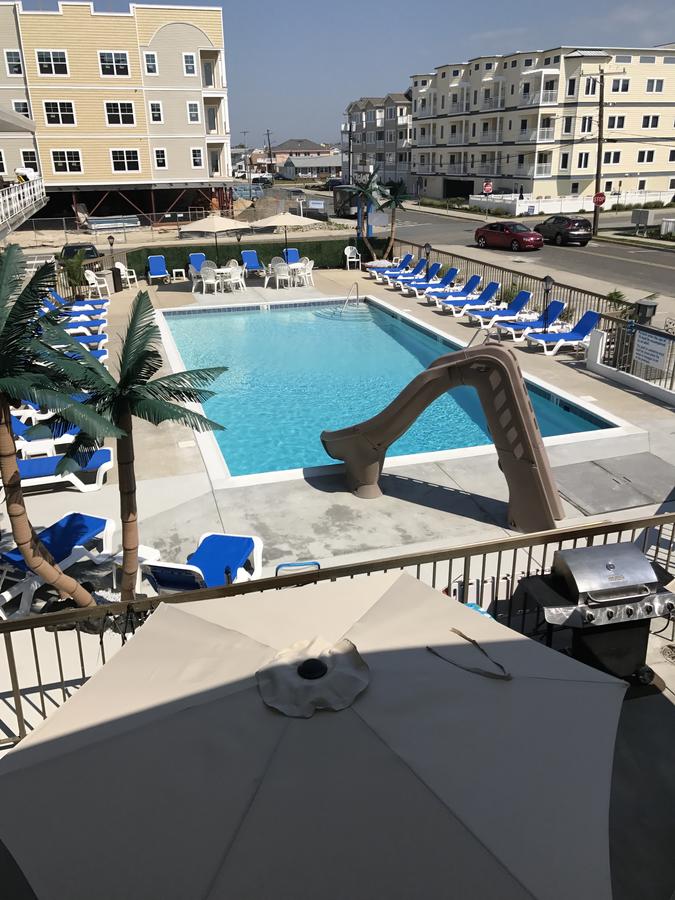 Beach Colony Motel - thumb 0