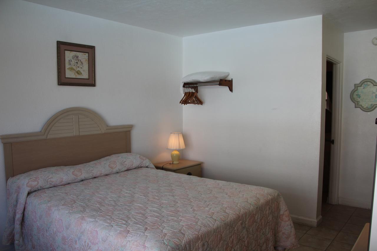 Beach Colony Motel - thumb 39