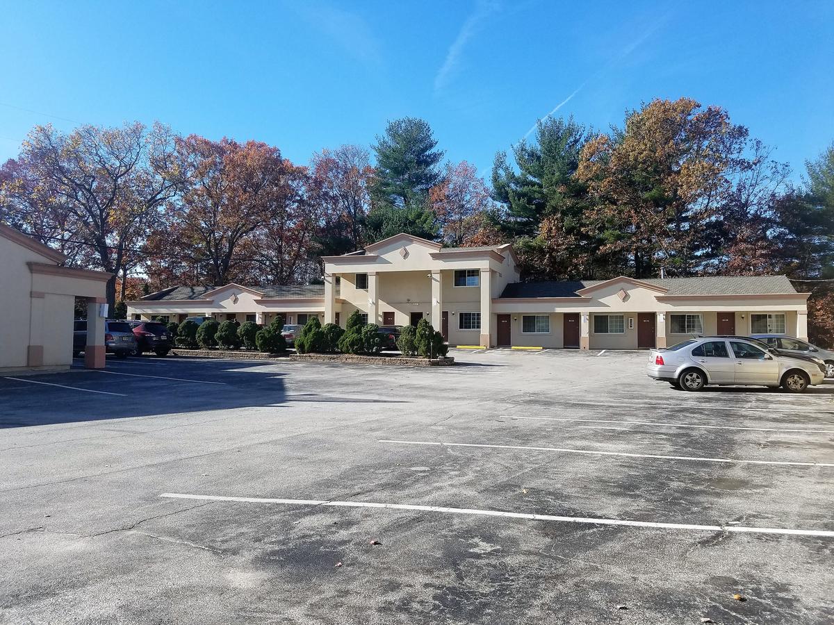Travelers Lodge - thumb 9