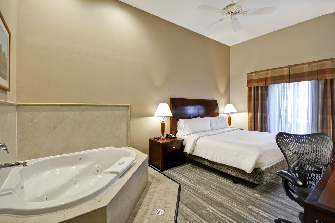 Hilton Garden Inn Riverhead - thumb 33