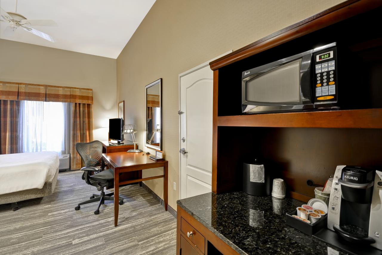 Hilton Garden Inn Riverhead - thumb 8