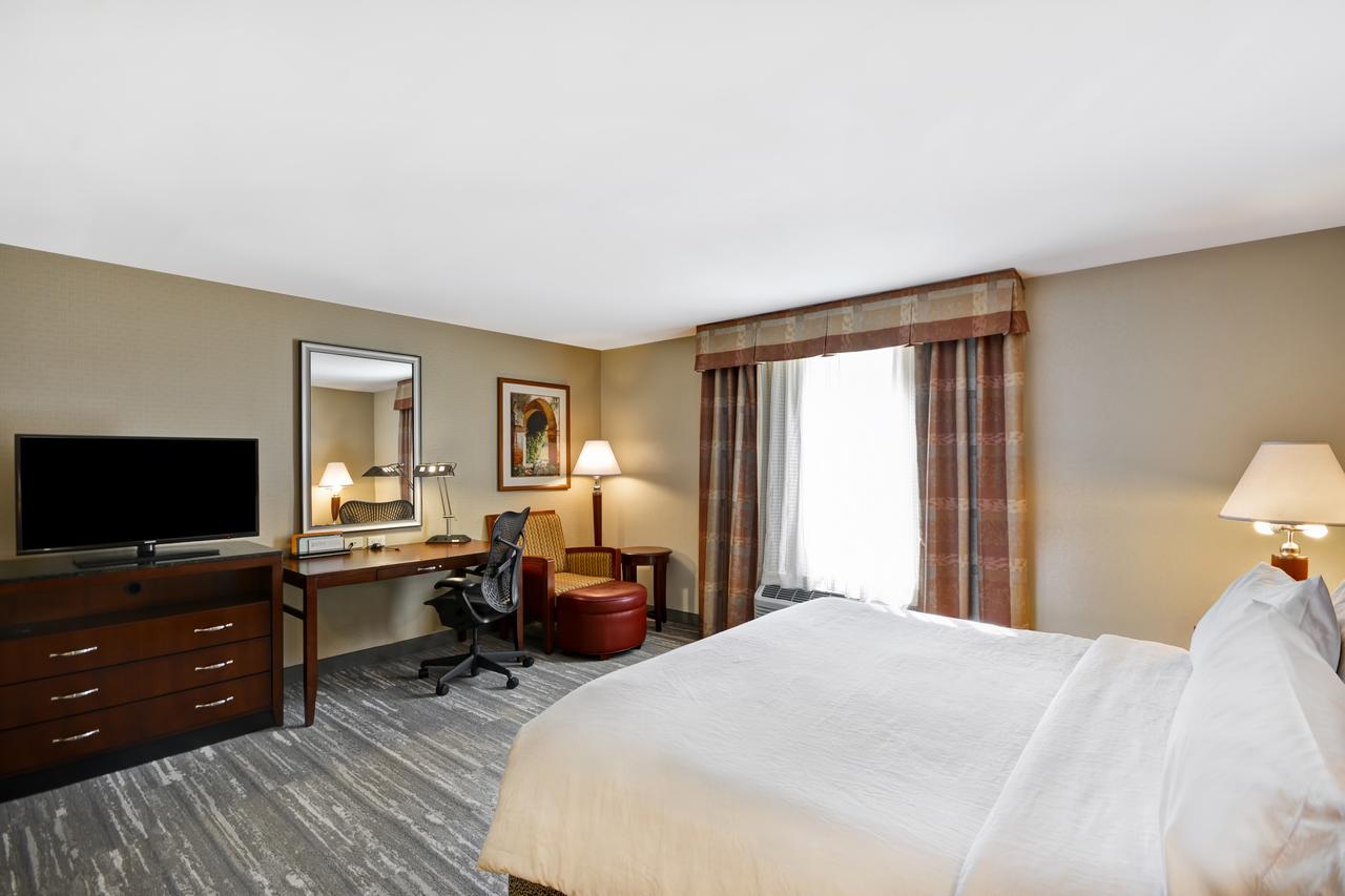 Hilton Garden Inn Riverhead - thumb 26