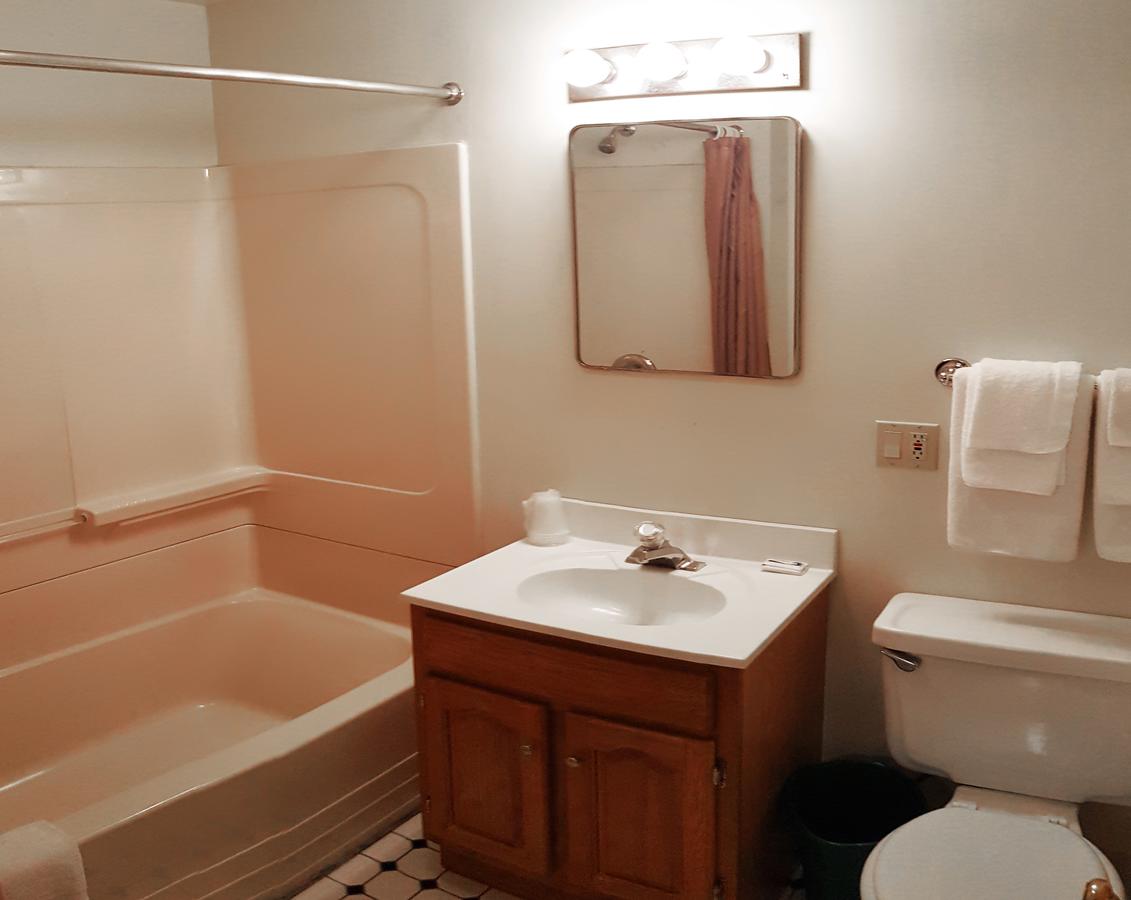 The Wilderness Inn: Chalets - thumb 34