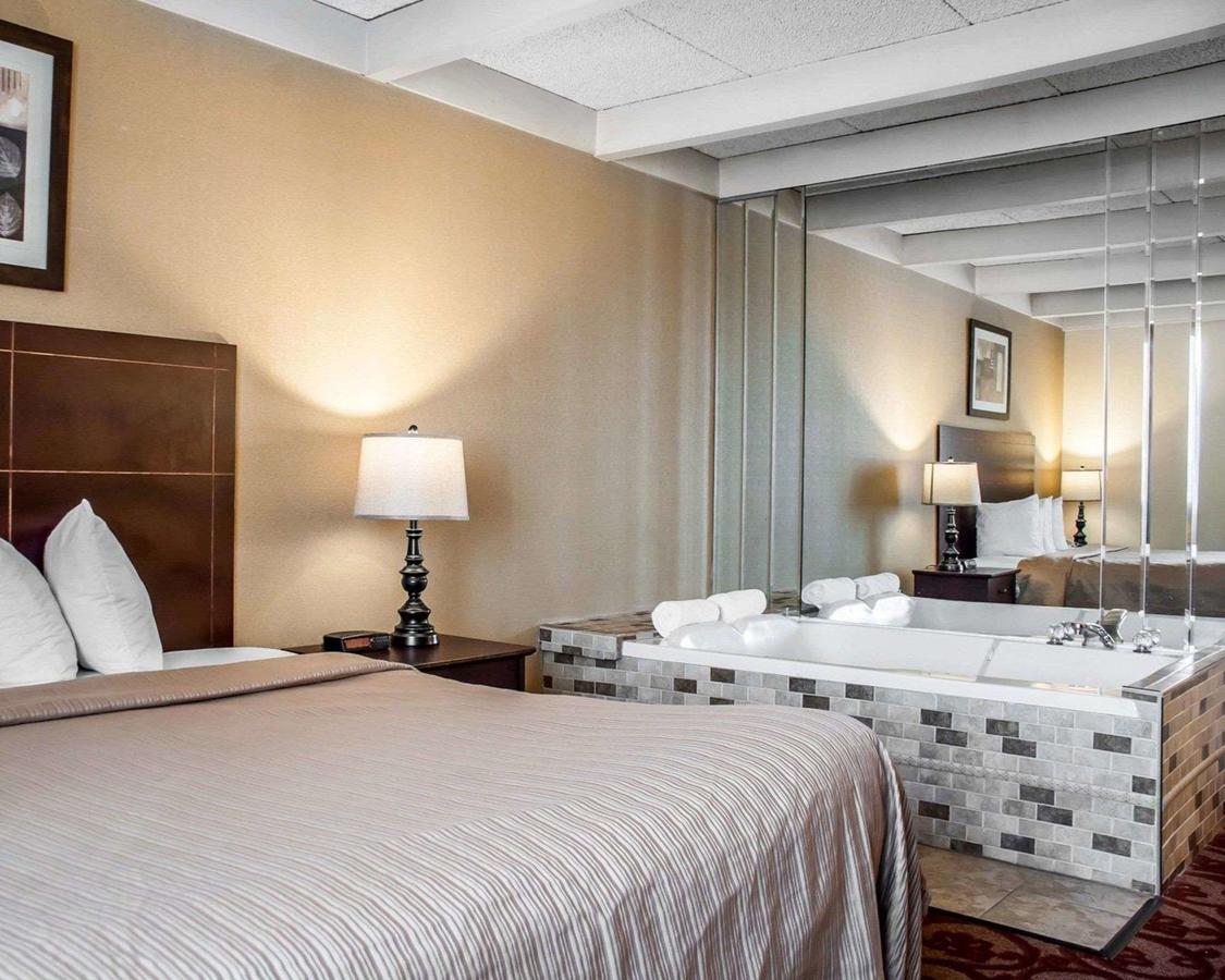 Quality Inn Buffalo Airport - thumb 18