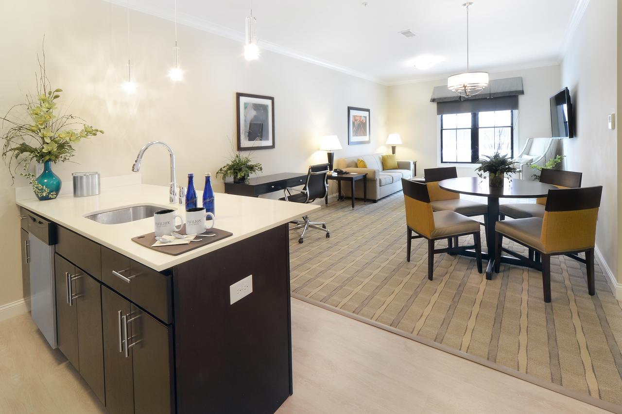 Pavilion Grand Hotel - thumb 29