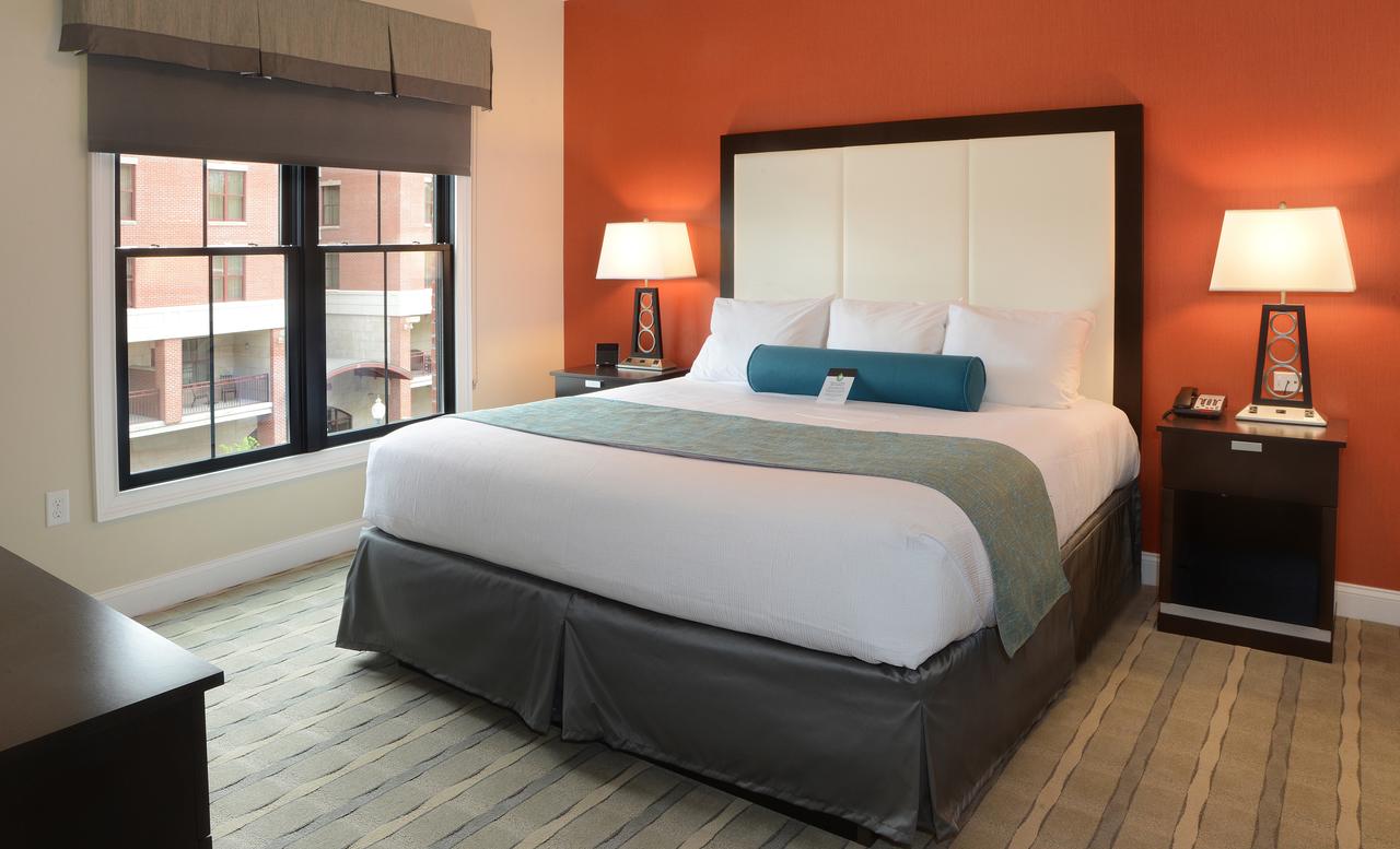 Pavilion Grand Hotel - thumb 3