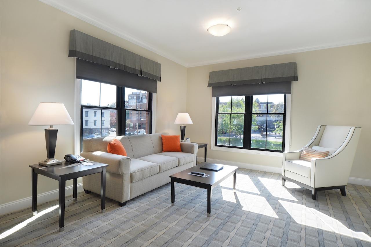 Pavilion Grand Hotel - thumb 17