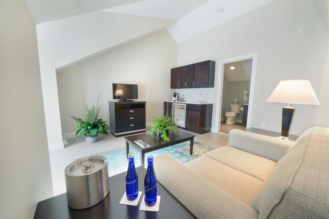 Pavilion Grand Hotel - thumb 24