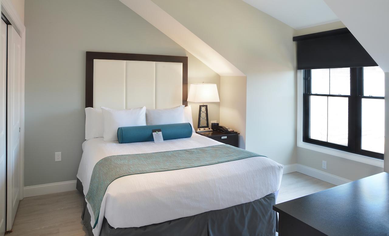 Pavilion Grand Hotel - thumb 1